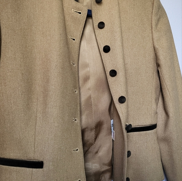 Vintage Jacket - Picture 2 of 6